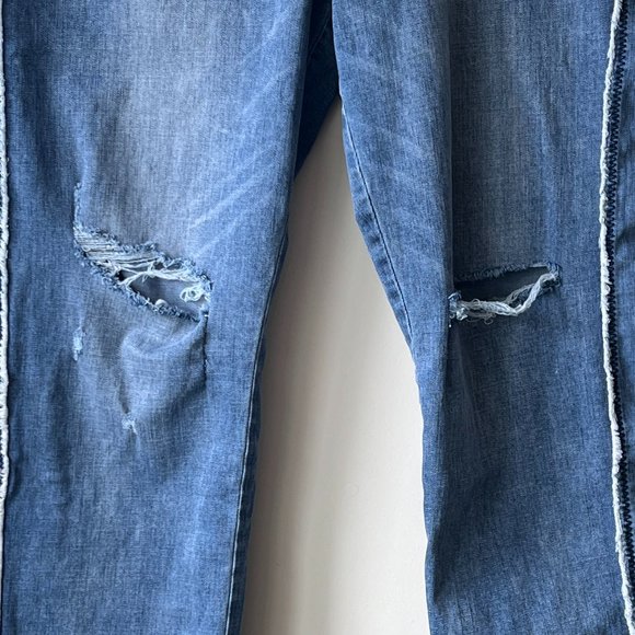 Gently Worn Distressed Dear John Erin Slim Straight HIGHDRIVE Jeans - Picture 2 of 16